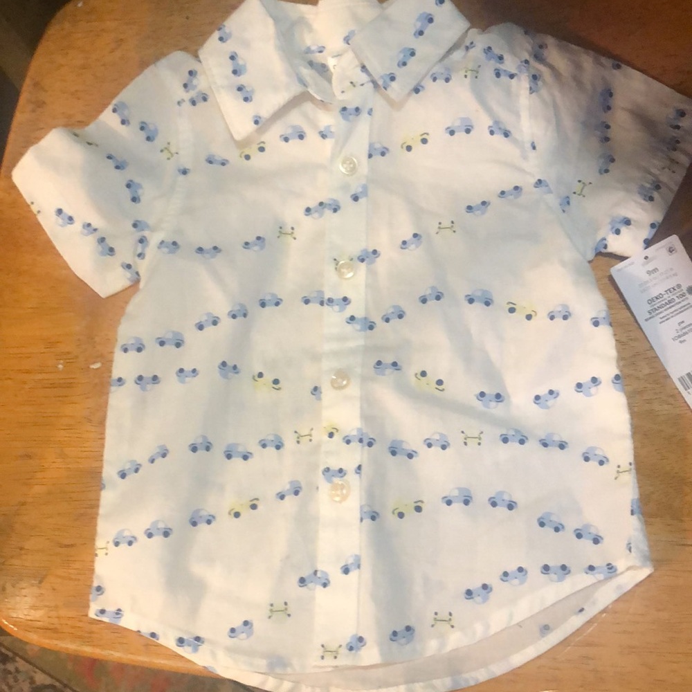 NWT Carter’s 9 month car print button down shirt